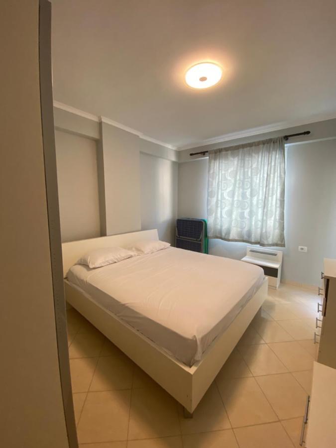 Saranda Relax Apartments Exterior photo