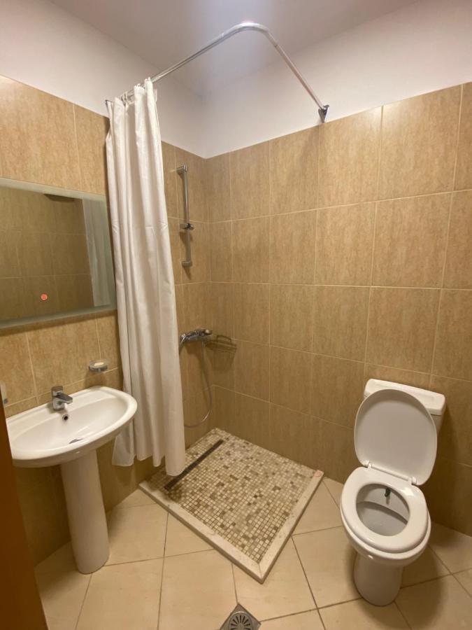 Saranda Relax Apartments Exterior photo